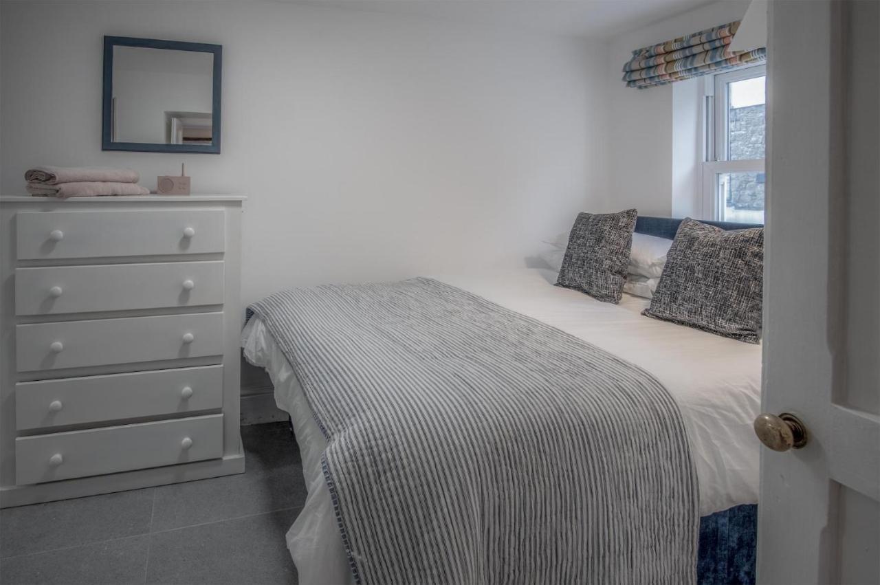 Caleb'S Cottage - 4 Bedroom Cottage - Solva Exteriér fotografie