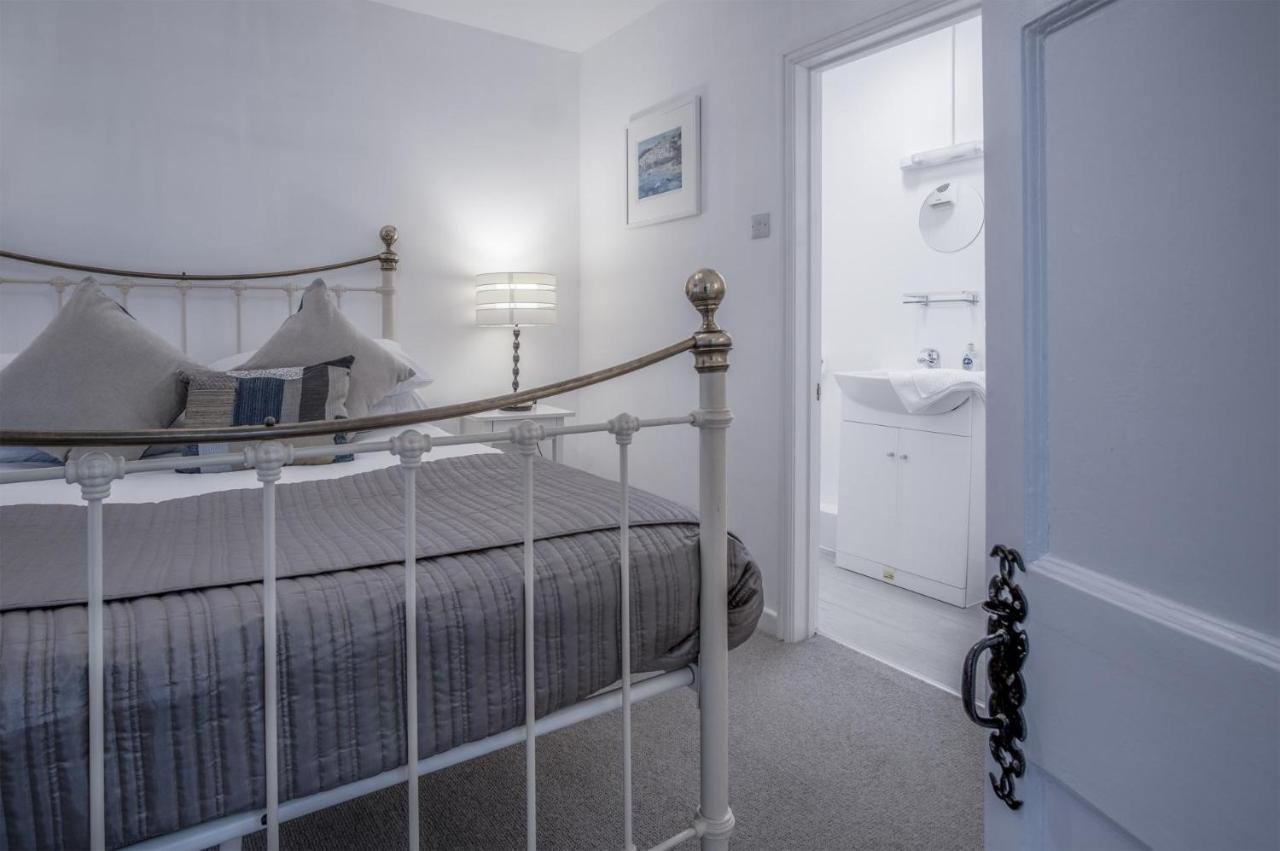 Caleb'S Cottage - 4 Bedroom Cottage - Solva Exteriér fotografie