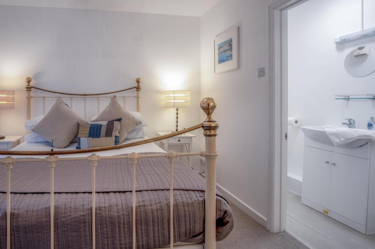 Caleb'S Cottage - 4 Bedroom Cottage - Solva Exteriér fotografie