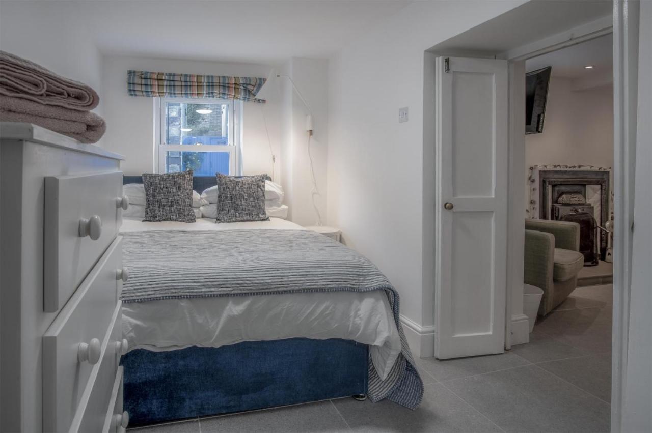 Caleb'S Cottage - 4 Bedroom Cottage - Solva Exteriér fotografie