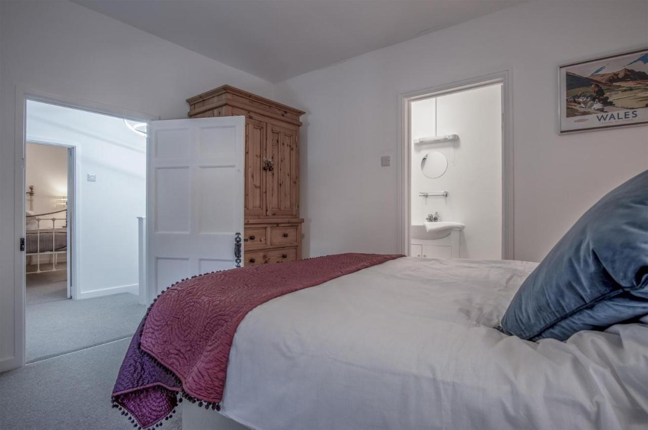 Caleb'S Cottage - 4 Bedroom Cottage - Solva Exteriér fotografie